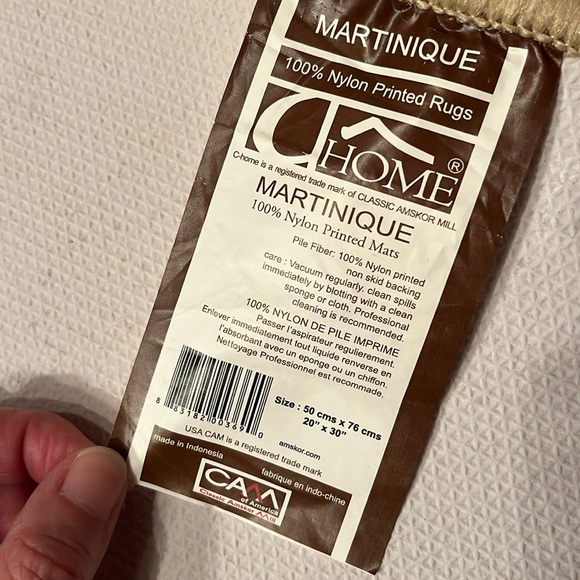 New hundred percent nylon printed rug - Picture 8 of 8